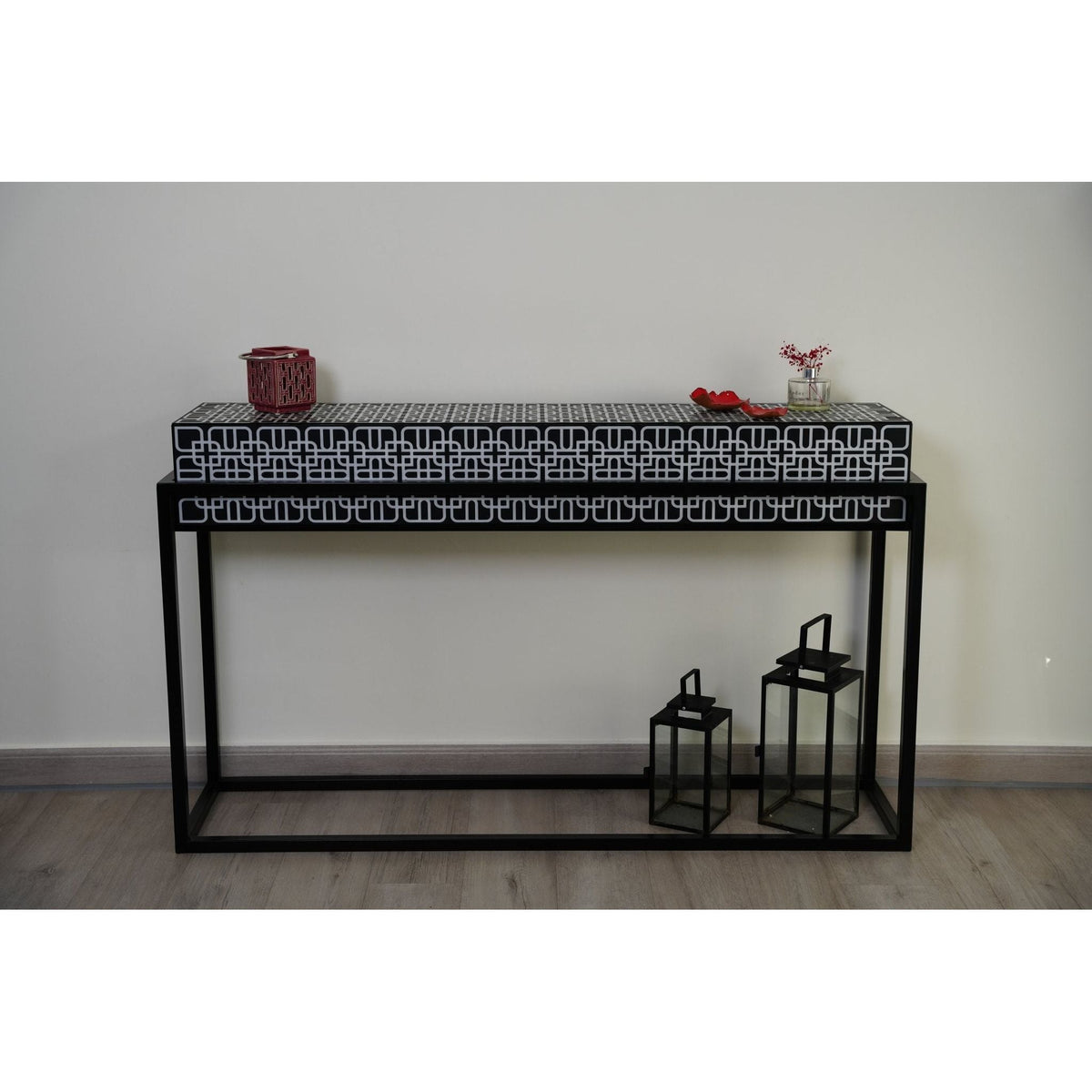 Console table with Arabic floral pattern